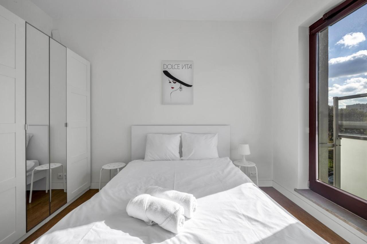 1Br New Apt 20Min Centre Parking Warszawa Eksteriør billede