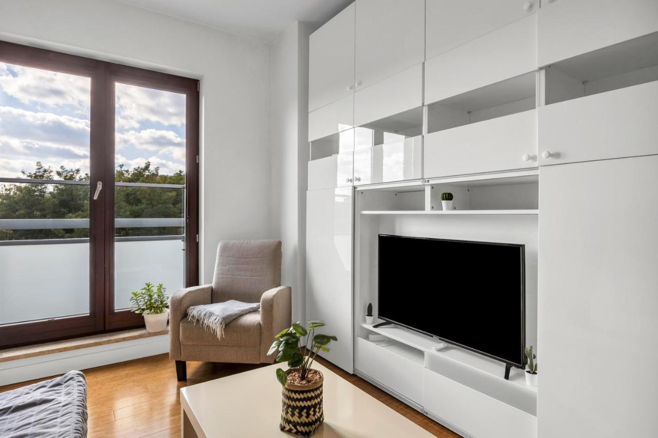 1Br New Apt 20Min Centre Parking Warszawa Eksteriør billede